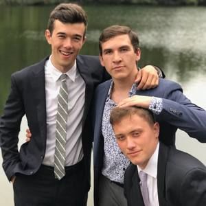 Meet your Posher, Taylor